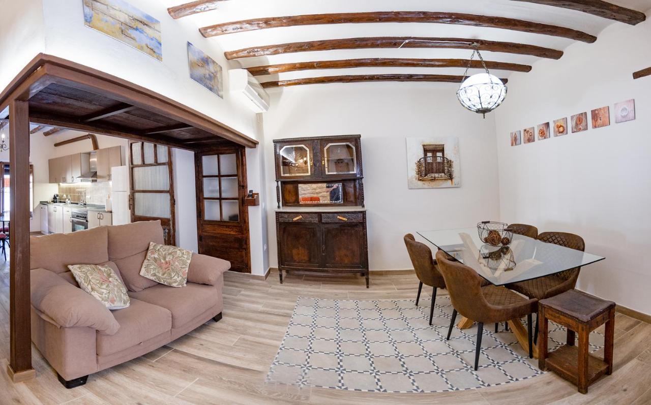 Апартаменти Casa L'Escorretger Каласейте Екстер'єр фото